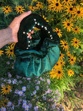 Load image into Gallery viewer, Mini Royal Green Velvet Scallop Handle Bag
